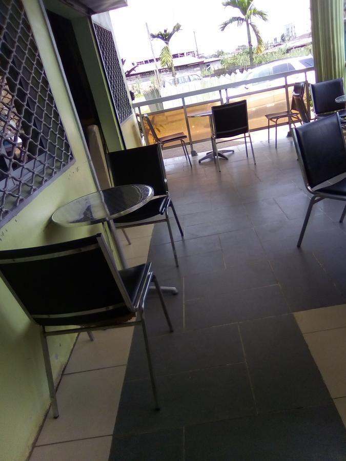 Bonabéri Hotel Kdv المظهر الخارجي الصورة